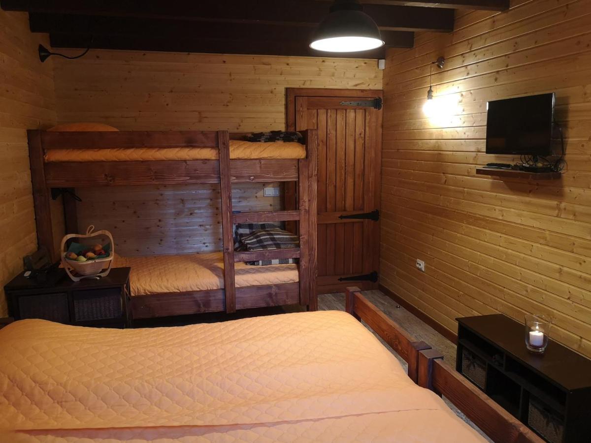Pinus Villas Lodge With Private Jacuzzi & Phyto-Sauna Retreat Zheleznitsa Exteriör bild