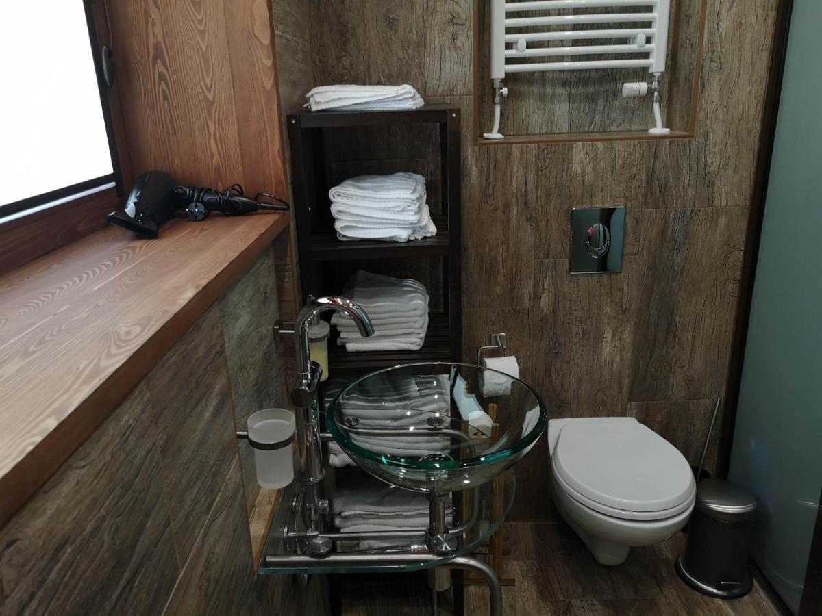 Pinus Villas Lodge With Private Jacuzzi & Phyto-Sauna Retreat Zheleznitsa Exteriör bild