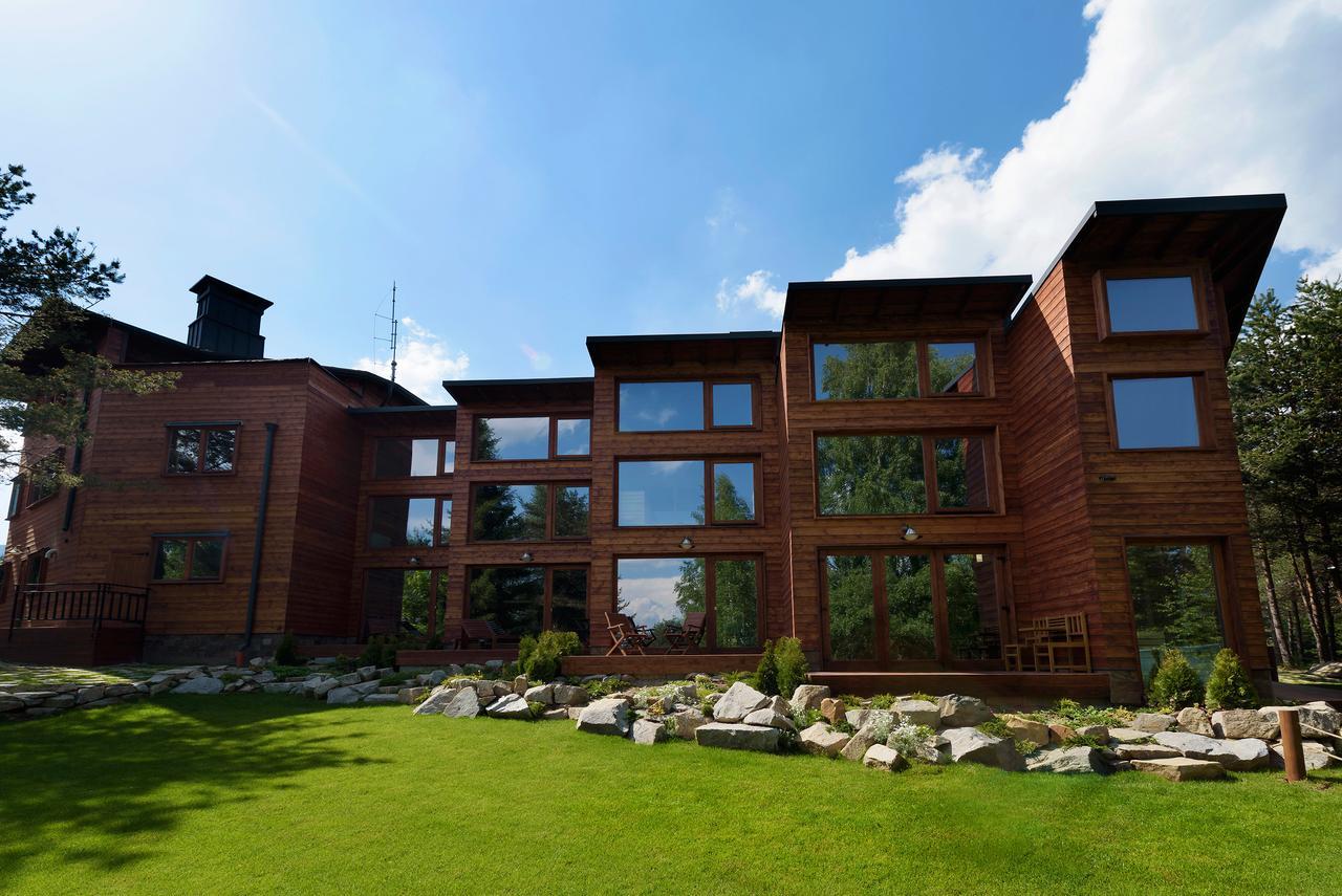 Pinus Villas Lodge With Private Jacuzzi & Phyto-Sauna Retreat Zheleznitsa Exteriör bild